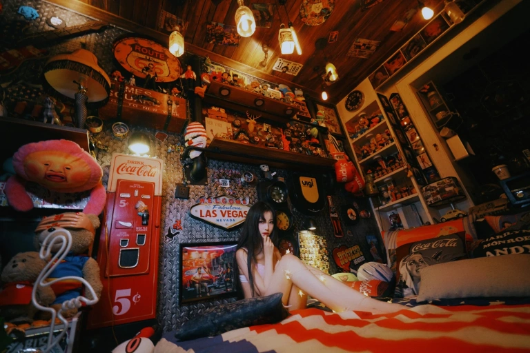 Shika小鹿鹿《内衣图包》主题写真：9张全套美图