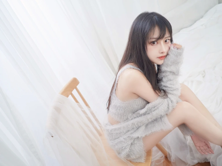 Shika小鹿鹿《日系写真》主题写真：20张全套美图