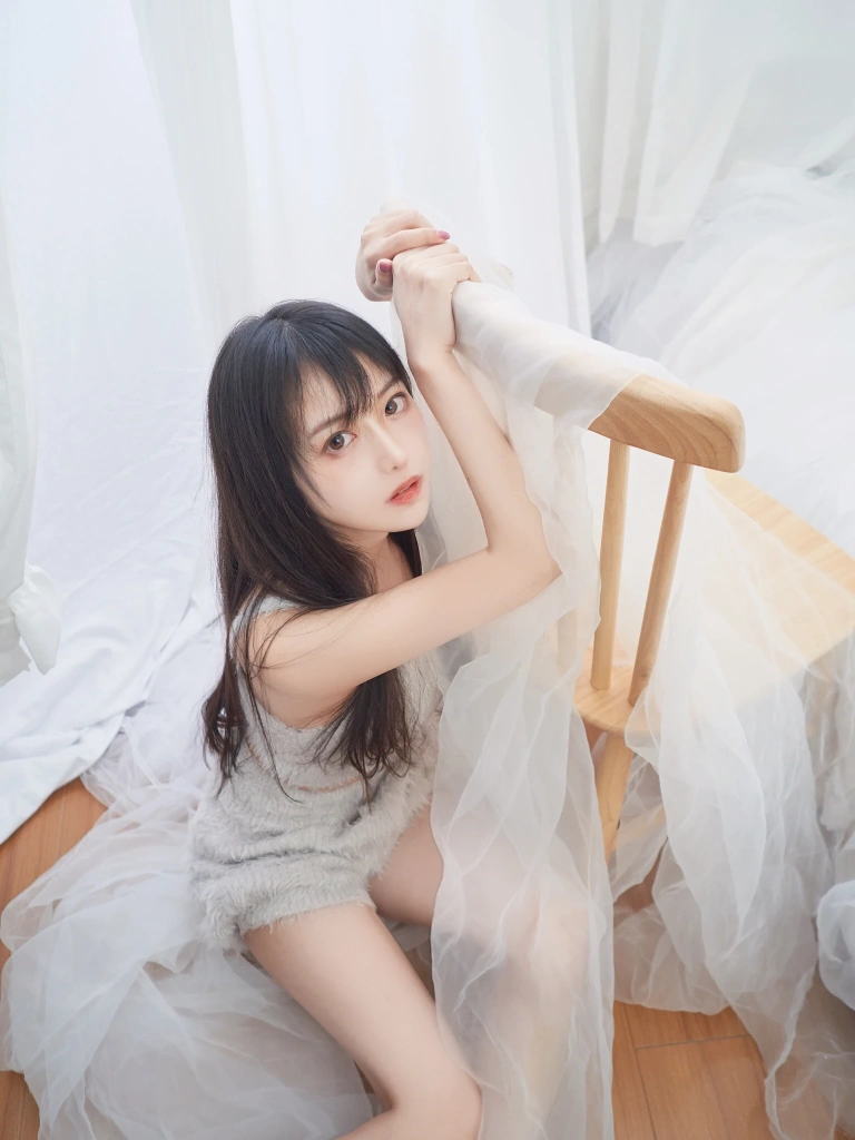 Shika小鹿鹿《日系写真》主题写真：20张全套美图