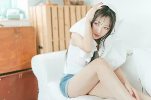 Shika小鹿鹿《日系写真》主题写真：20张全套美图