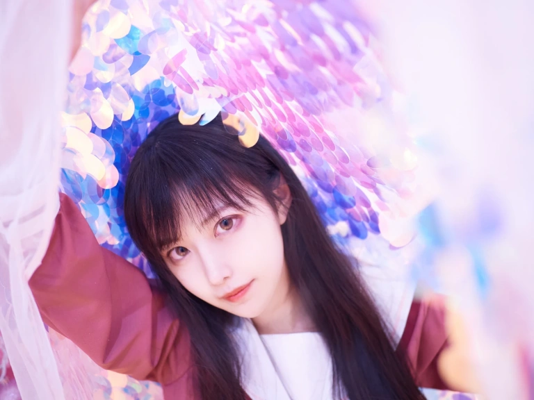 Shika小鹿鹿《圣诞》主题写真：20张全套美图