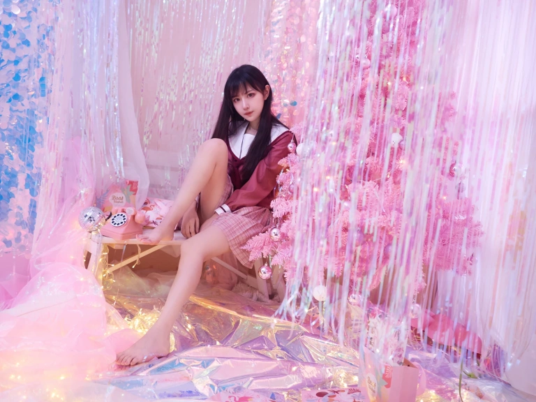 Shika小鹿鹿《圣诞》主题写真：20张全套美图