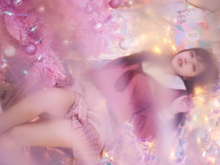 Shika小鹿鹿《圣诞》主题写真：20张全套美图