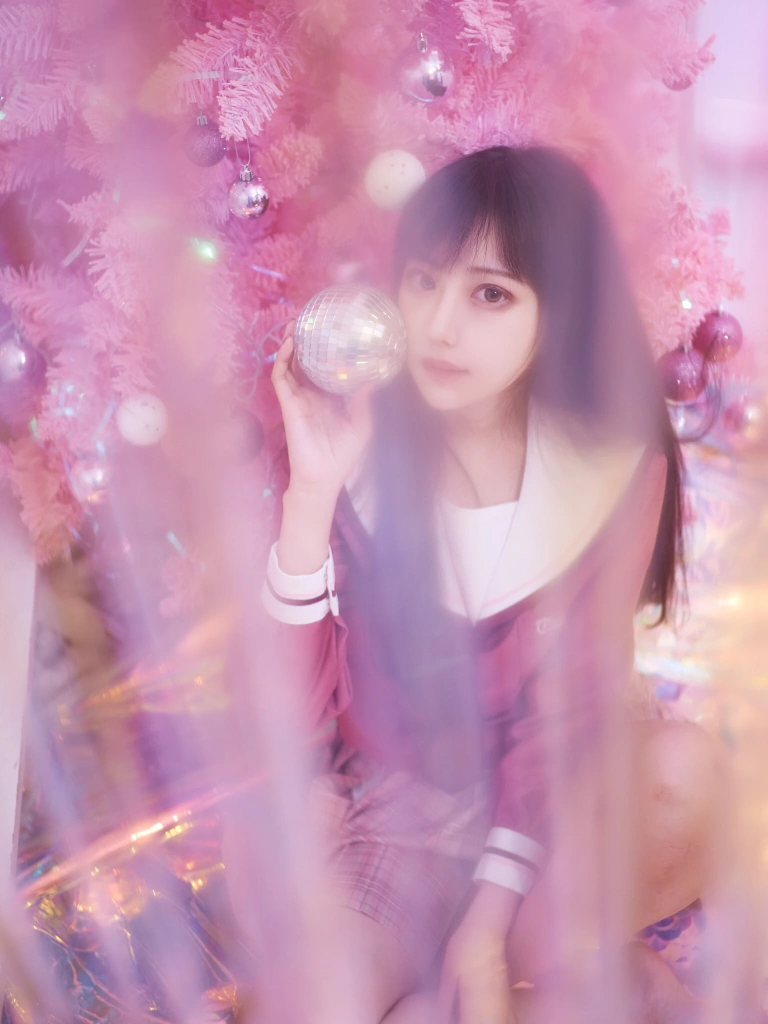 Shika小鹿鹿《圣诞》主题写真：20张全套美图