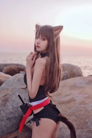 Shika小鹿鹿《天火泳装》主题写真：22张全套美图，含1个视频
