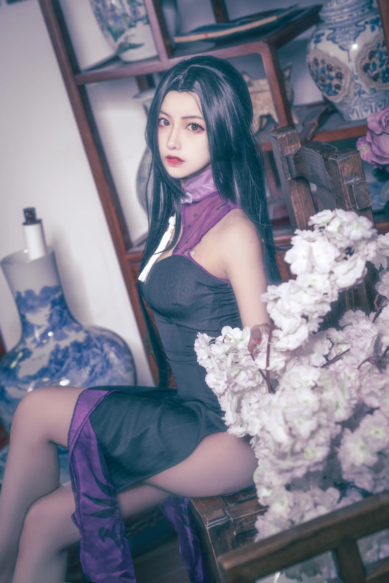 Shika小鹿鹿《万花旗袍》主题写真：6张全套美图