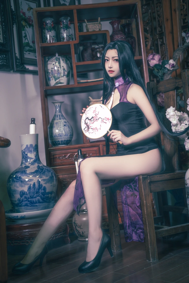 Shika小鹿鹿《万花旗袍》主题写真：6张全套美图