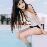 Shika小鹿鹿《夏日合集》主题写真：15张全套美图
