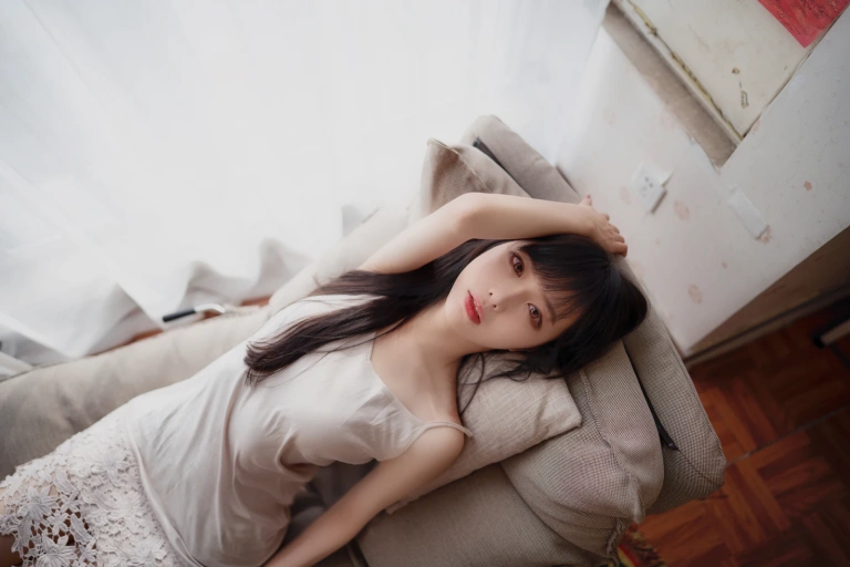 Shika小鹿鹿《写真01》主题写真：21张全套美图