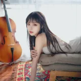 Shika小鹿鹿《写真01》主题写真：21张全套美图