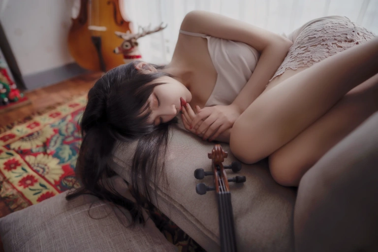 Shika小鹿鹿《写真01》主题写真：21张全套美图