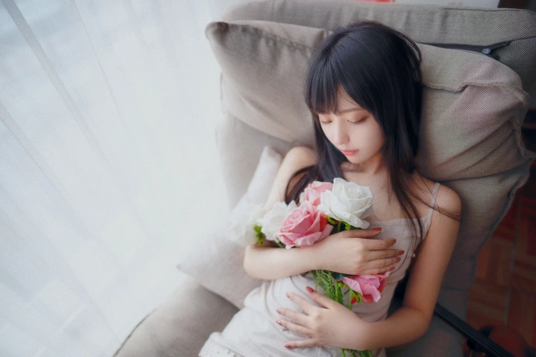 Shika小鹿鹿《写真01》主题写真：21张全套美图