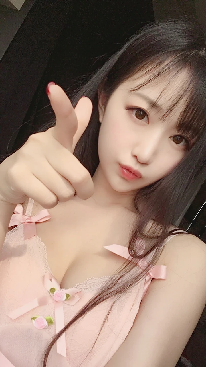 Shika小鹿鹿《写真03 连体服》主题写真：21张全套美图