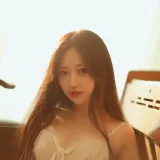 Shika小鹿鹿《写真05》主题写真：17张全套美图