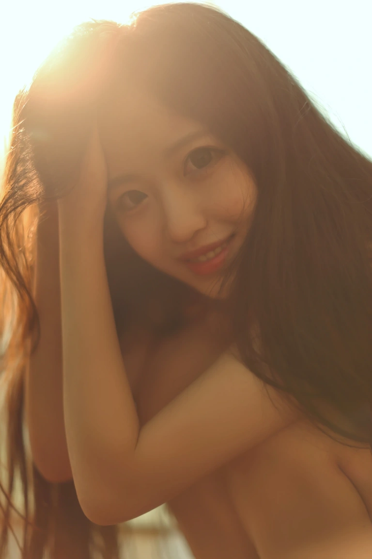 Shika小鹿鹿《写真05》主题写真：17张全套美图