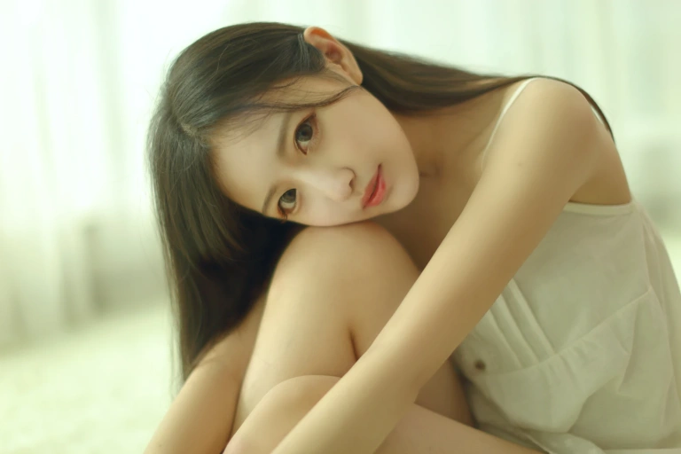 Shika小鹿鹿《写真05》主题写真：17张全套美图