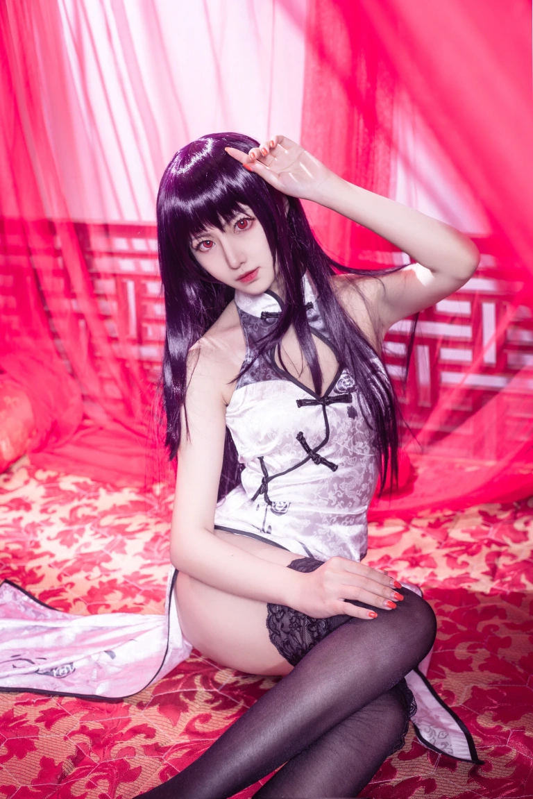 Shika小鹿鹿《学姐旗袍》主题写真：13张全套美图