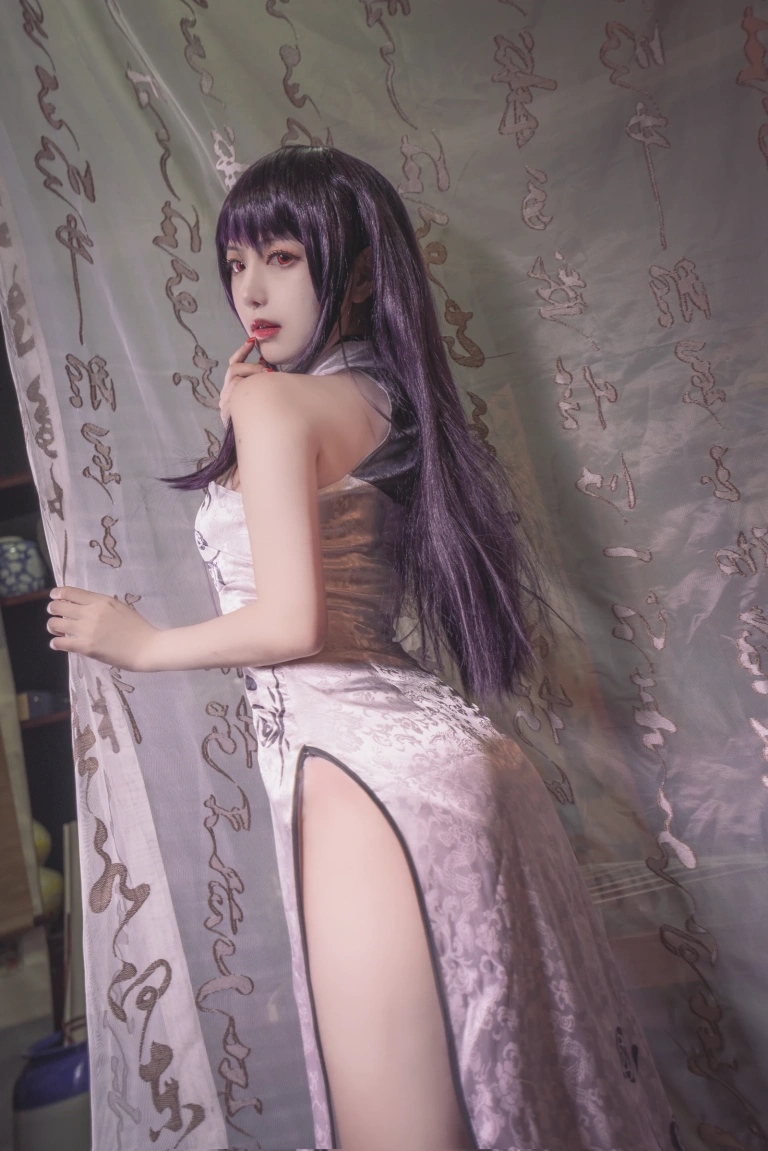 Shika小鹿鹿《学姐旗袍》主题写真：13张全套美图