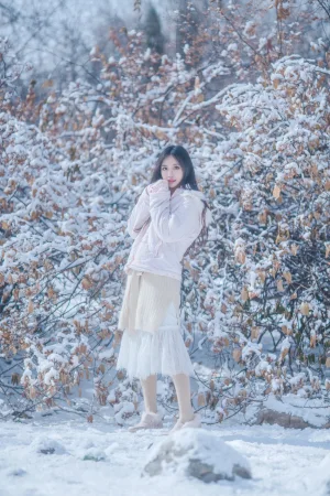 Shika小鹿鹿《雪景》主题写真：29张全套美图