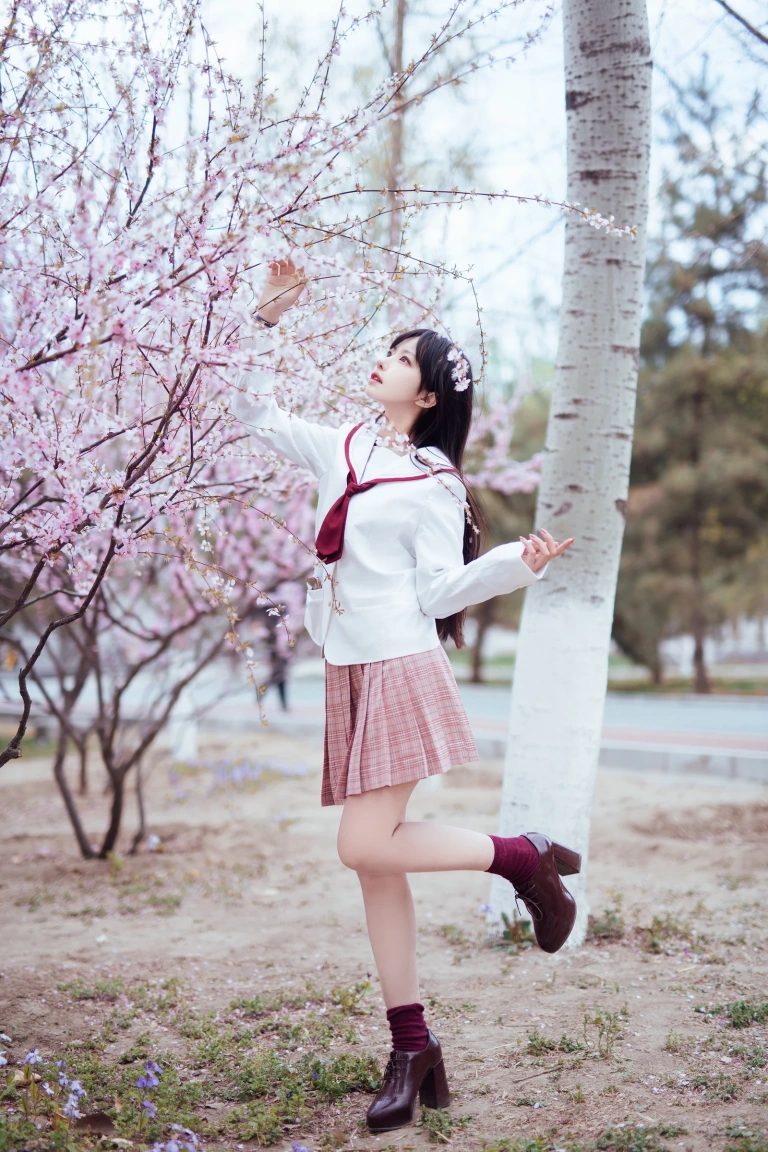 Shika小鹿鹿《樱花》主题写真：13张全套美图