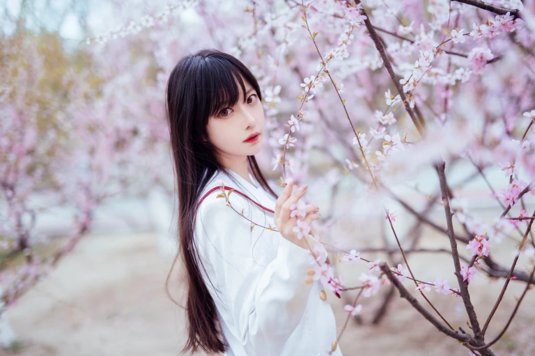 Shika小鹿鹿《樱花》主题写真：13张全套美图
