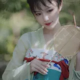 Shika小鹿鹿《中秋》主题写真：18张全套美图