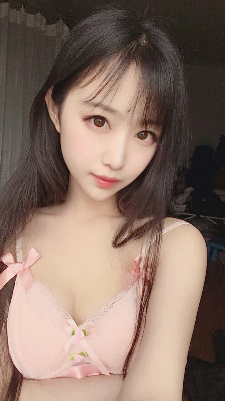Shika小鹿鹿《自拍》主题写真：80张全套美图
