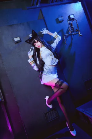 Shika小鹿鹿《2020爱宕两套》主题写真：17张全套美图