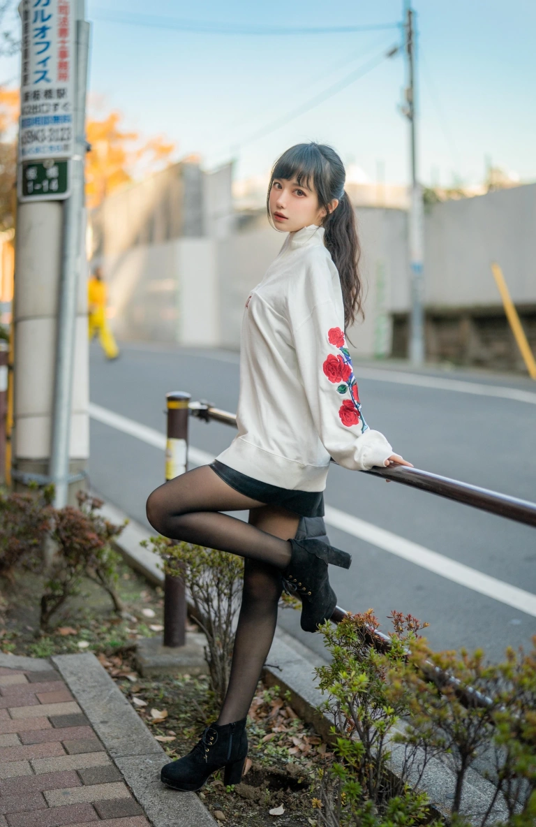 Shika小鹿鹿《板桥》主题写真：14张全套美图