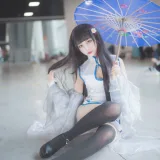 Shika小鹿鹿《逸仙》主题写真：9张全套美图