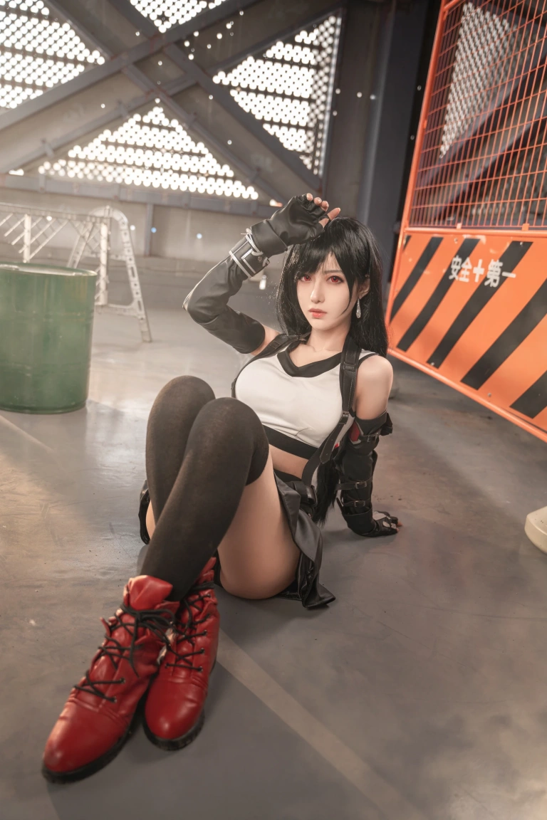 Shika小鹿鹿《蒂法 真爱版》主题写真：40张全套美图