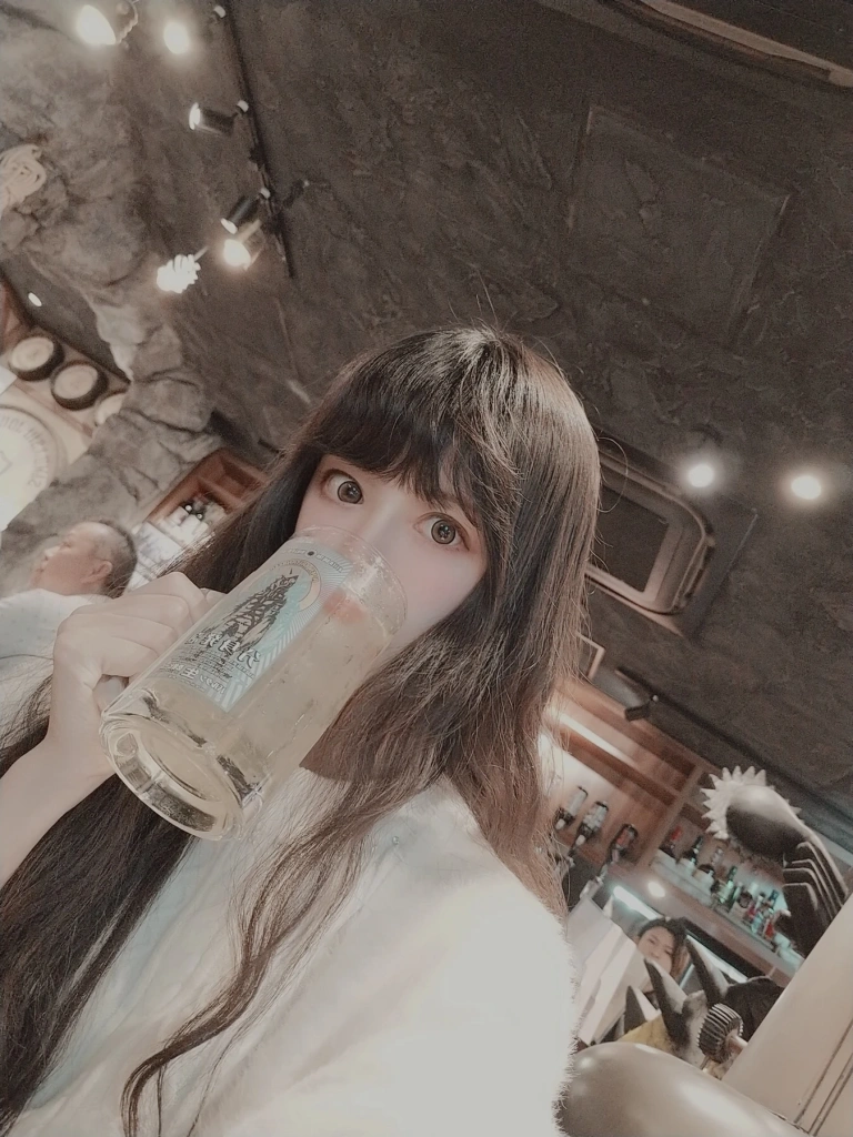 Shika小鹿鹿《东京自拍》主题写真：50张全套美图
