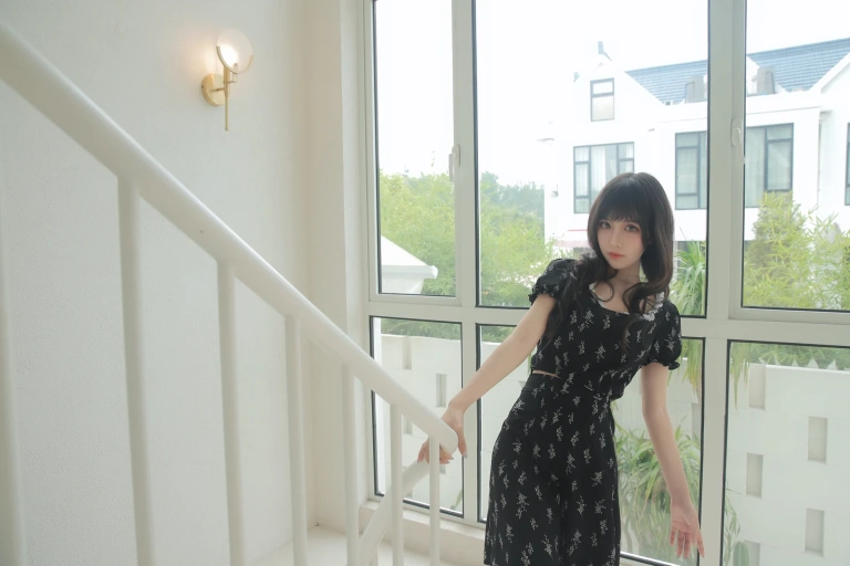 Shika小鹿鹿《生日作 电子图》主题写真：65张全套美图