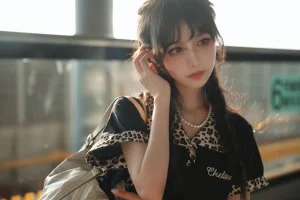 Shika小鹿鹿《生日作 电子图》主题写真：65张全套美图