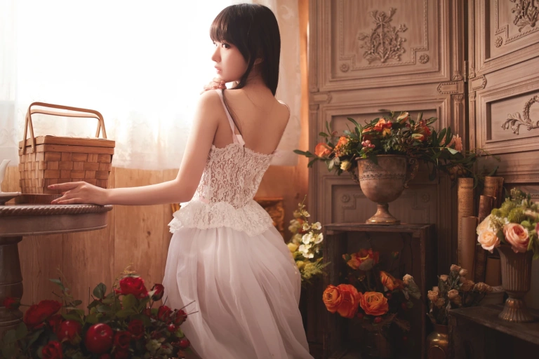 Shika小鹿鹿《小鹿乱撞》主题写真：20张全套美图