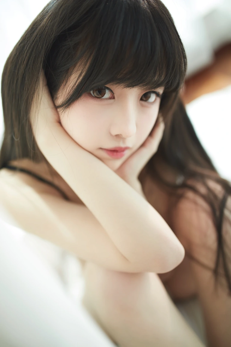 Shika小鹿鹿《小鹿乱撞》主题写真：20张全套美图