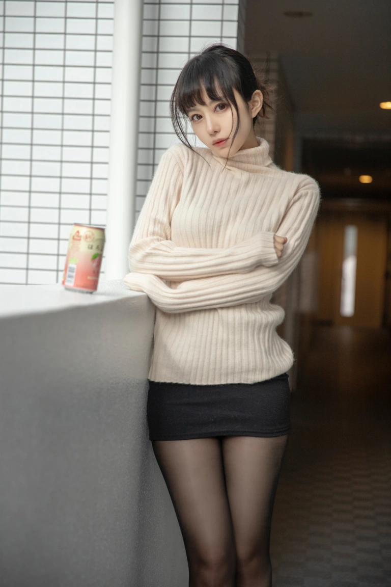 Shika小鹿鹿《年上彼女 真爱版》主题写真：37张全套美图