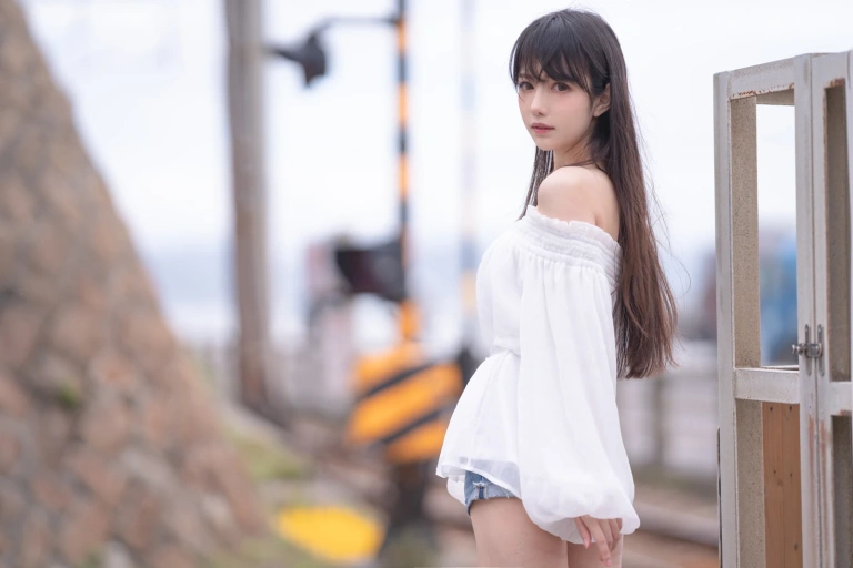 Shika小鹿鹿《以夏之名 真爱版》主题写真：20张全套美图
