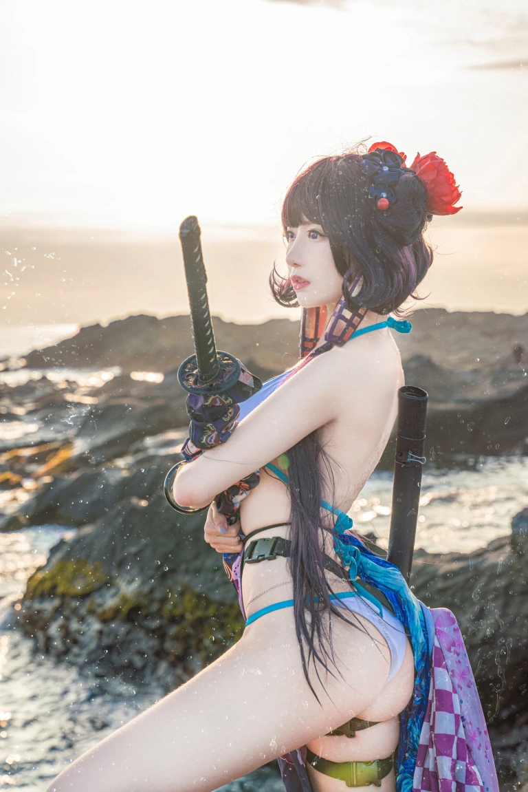 Shika小鹿鹿《阿荣》主题写真：11张全套美图