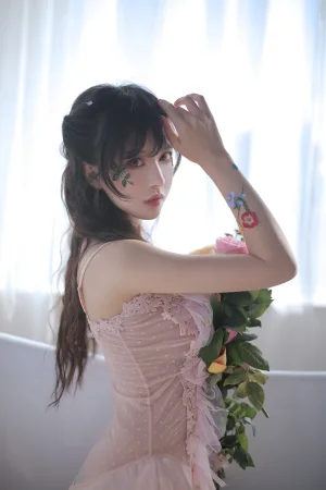 Shika小鹿鹿《HANA真爱版电子壁纸》主题写真：20张全套美图