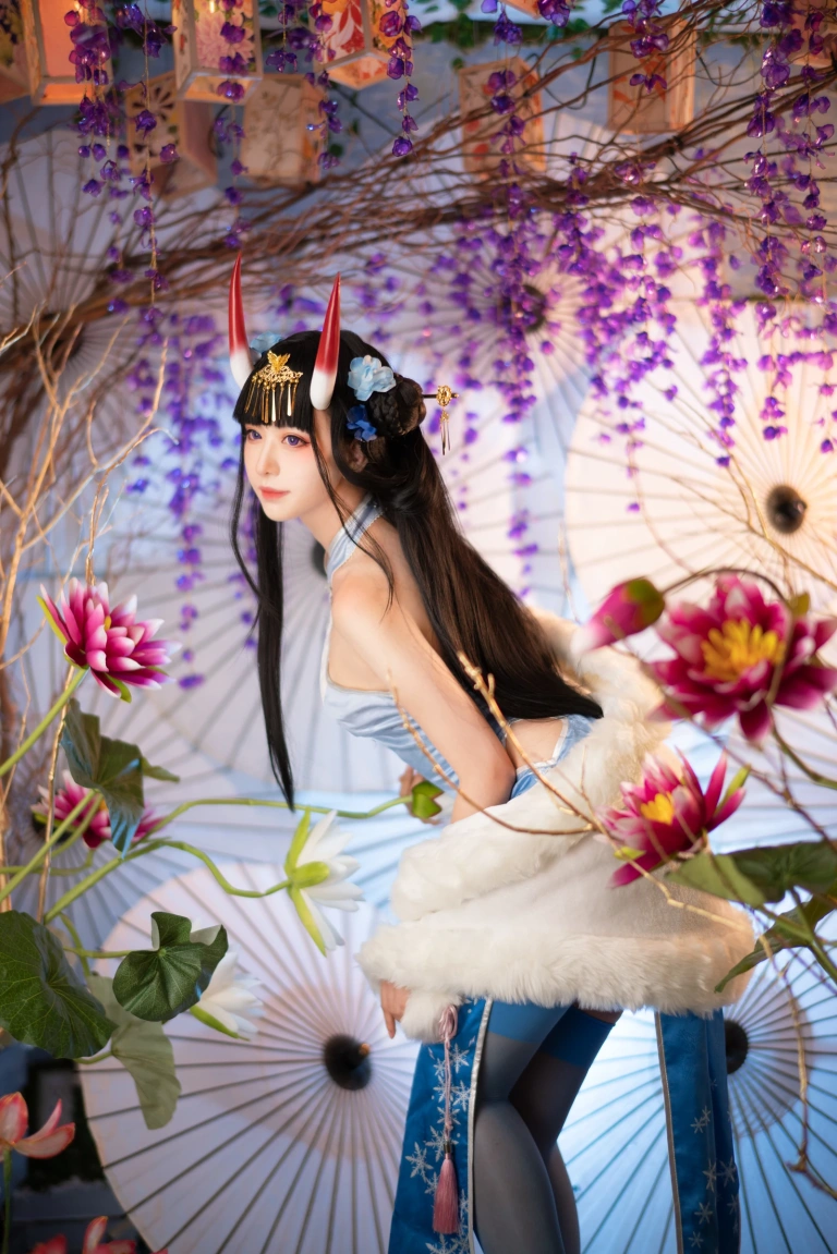 Shika小鹿鹿《能代旗袍》主题写真：19张全套美图