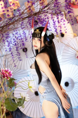 Shika小鹿鹿《能代旗袍》主题写真：19张全套美图