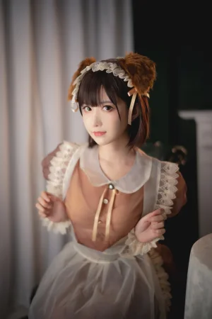 Shika小鹿鹿《透明女仆》主题写真：22张全套美图