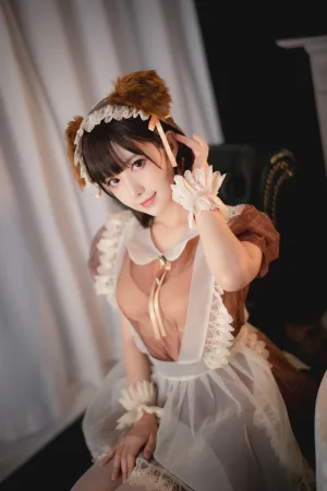 Shika小鹿鹿《透明女仆》主题写真：22张全套美图