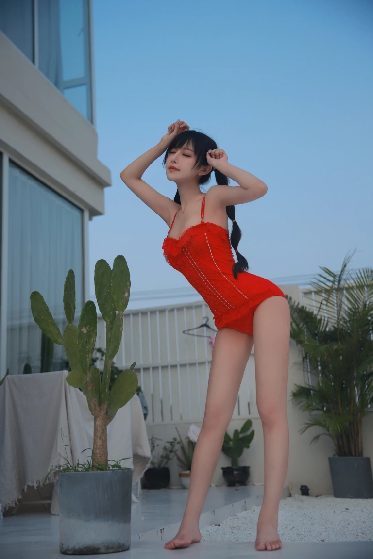 Shika小鹿鹿《P1泳装两套》主题写真：63张全套美图
