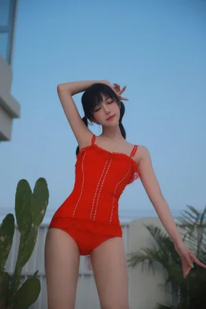 Shika小鹿鹿《P1泳装两套》主题写真：63张全套美图
