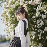 Shika小鹿鹿《蔷薇JK》主题写真：14张全套美图