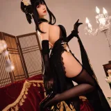 Shika小鹿鹿《碧蓝航线 镇海 奇奢花苑》主题写真：28张全套美图