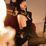 Shika小鹿鹿《碧蓝航线 镇海 奇奢花苑》主题写真：28张全套美图