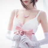 Shika小鹿鹿《加藤惠》主题写真：61张全套美图，含1个视频